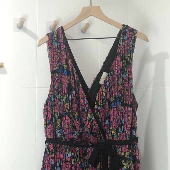 ModCloth Sleeveless Floral Faux Wrap Dress - Picture 2 of 10
